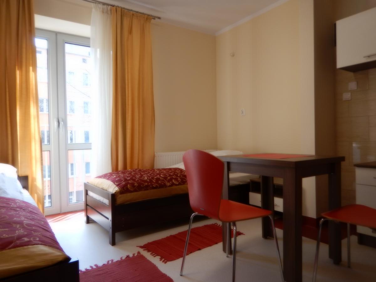 Hostel Sklodowska Lublin Exterior foto